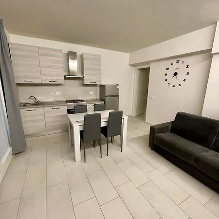 Anita'S House-Abitazione A Pochi Passi Dal Centro Apartman Pesaro Kültér fotó